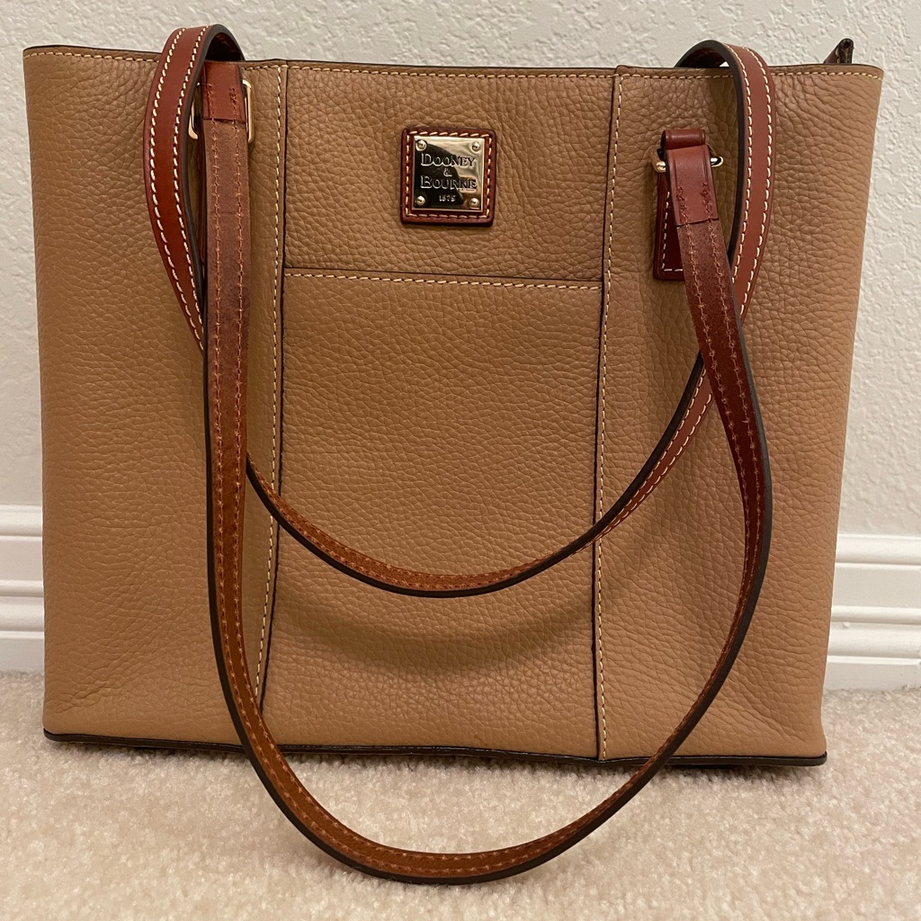 Dooney  Bourke Brand New Leather Purse